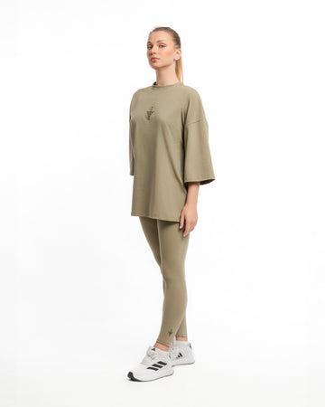 Ensemble ActiveFit Oversized Olive
